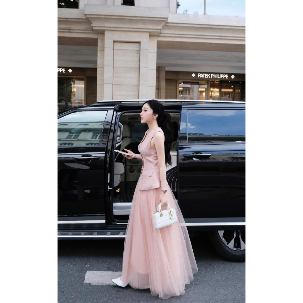 set áo dạ tweed sát nách mix chân váy voan tơ dáng dài, set bộ đồ nữ áo cổ V đính khuy đồng phối châ