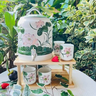 Bình đựng nước 2,5 lít kèm cốc và kệ gỗ.Hàng gốm sứ Bát Tràng.