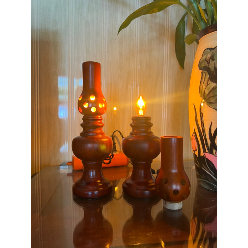 Đèn thờ để bàn bằng gỗ cao 30cm | Đèn trang trí bàn thờ chúa