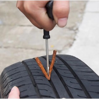 Bộ dụng cụ vá xe không ruột.