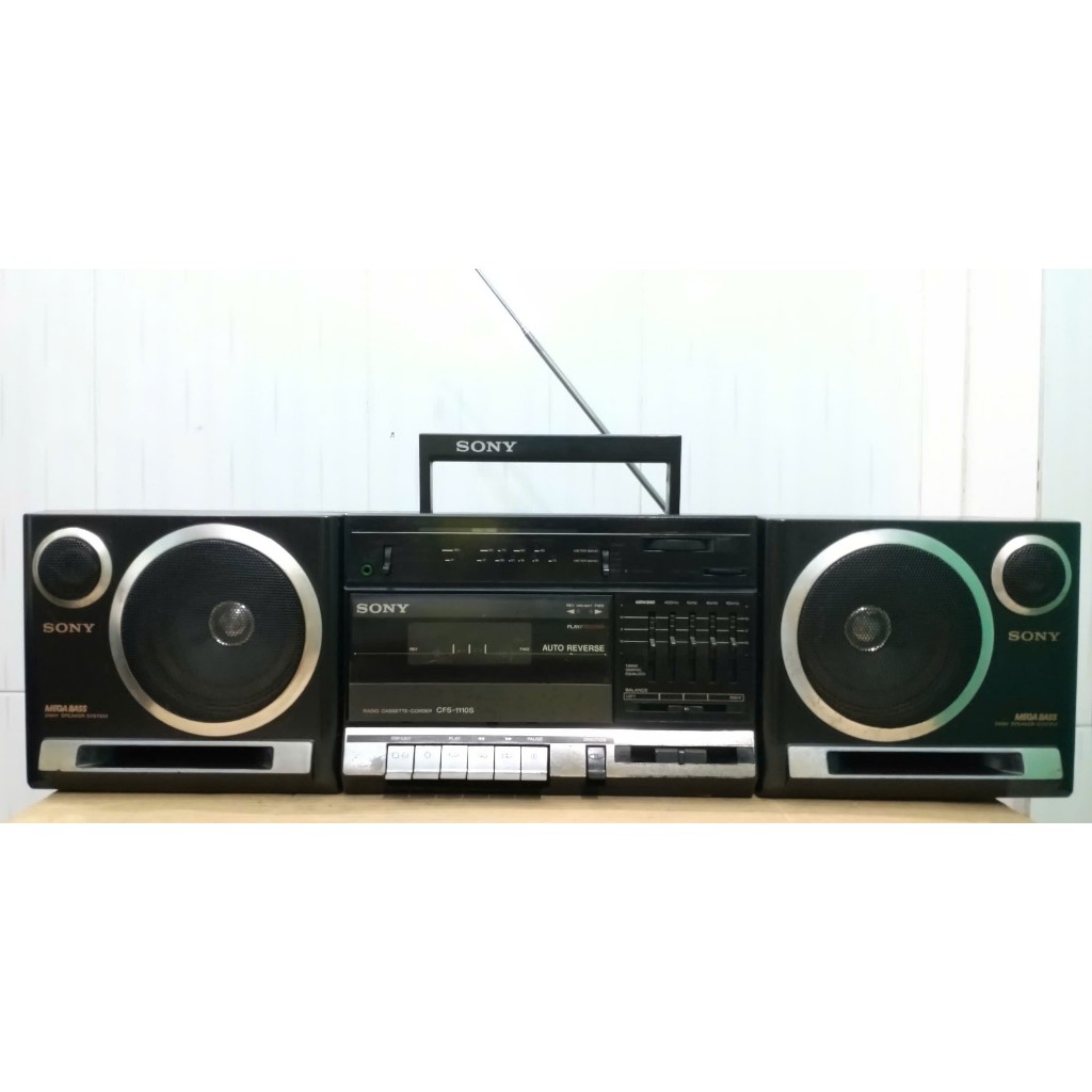 Radio cassette Sony CFS-1110S đồ cũ nghe hay ok 100%