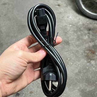 Dây nguồn máy chiếu phim 3 lỗ tròn