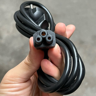 Dây nguồn máy chiếu phim 3 lỗ tròn