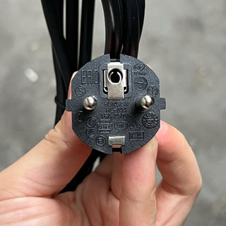 Dây nguồn máy chiếu phim 3 lỗ tròn