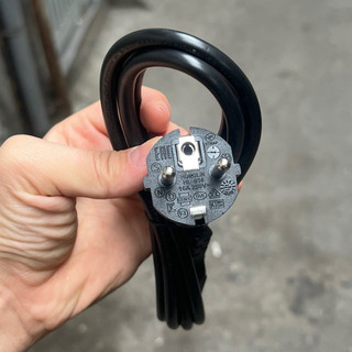 Dây nguồn máy chiếu phim 3 lỗ tròn