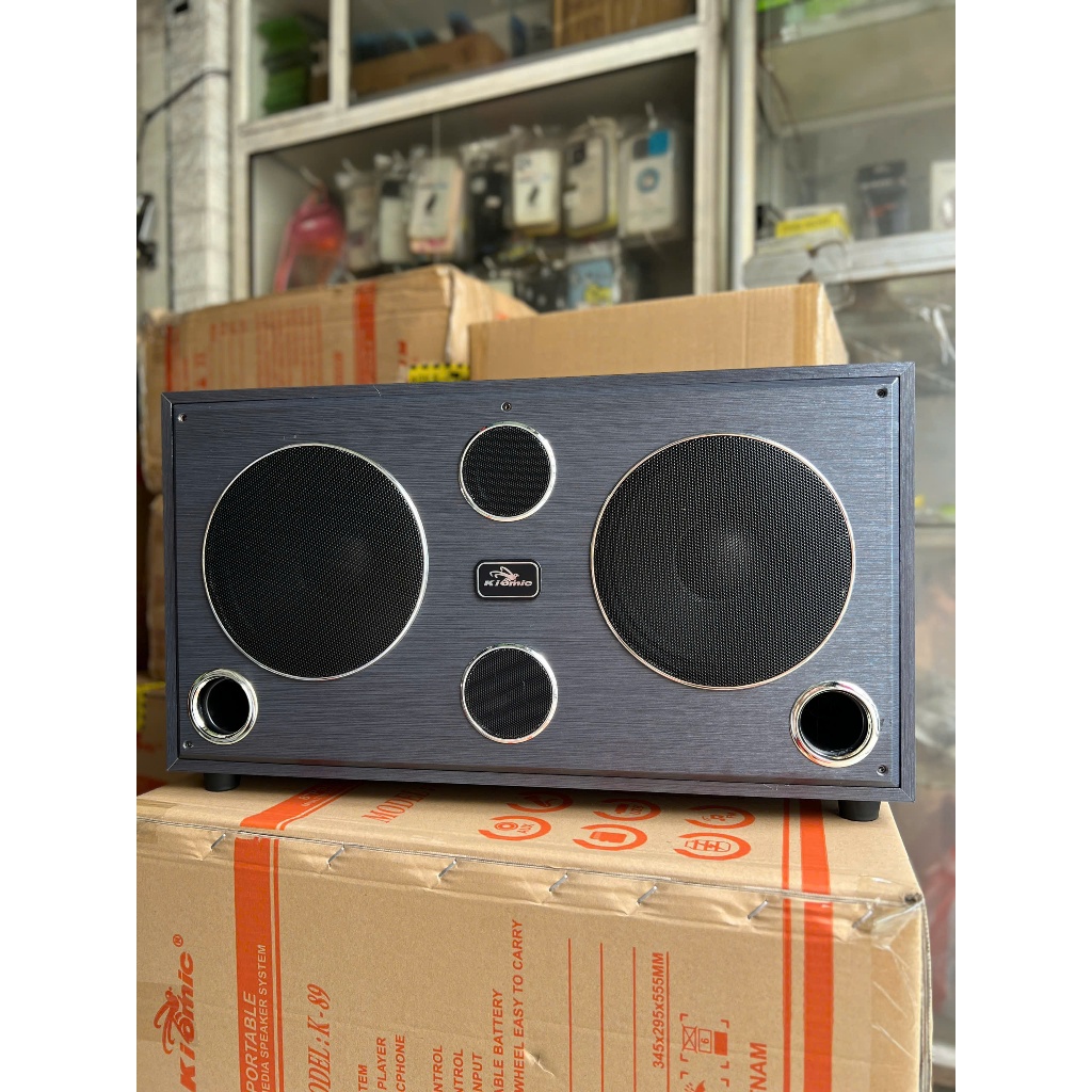 Loa di động KIOMIC K8012: 2 Bass, 1 Treble, 1 Mid + 2 Mic Không Dây – Chất Âm Tuyệt Đỉnh