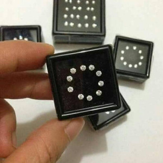 COMBO 10 VIÊN Đá đính răng Úc chân nhọn và chân bằng