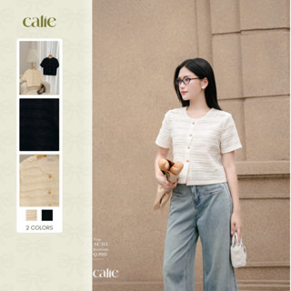 Áo croptop nữ ngắn tay cổ tròn chất ren mềm đính khuy kim loại CALIE AC312