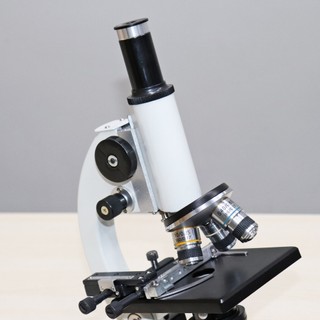 KÍNH HIỂN VI XSP-13A (có đèn)