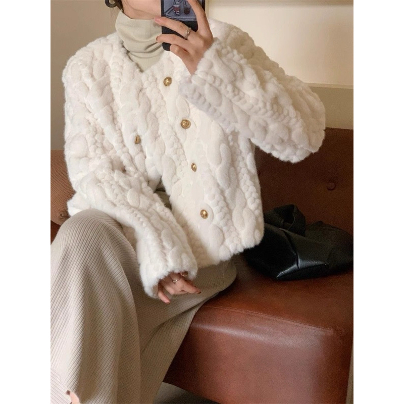 Áo Khoác Lông Thỏ Cổ Tròn 8 Cúc Thiết Kế 2 Lớp Dày Dặn Không Rụng Lông Momome | BigBuy360 - bigbuy360.vn