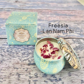 Nến thơm tinh dầu hoa khô