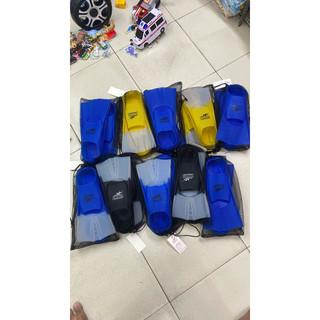 chân vịt bơi conquest cao cấp