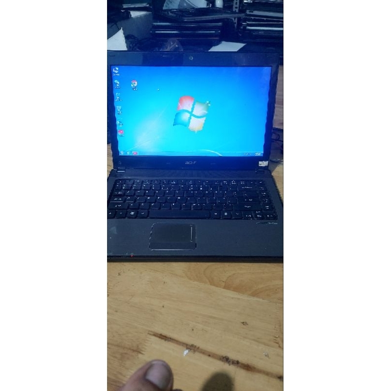 lap top Acer aspire xài full chức năng pin chai ,chị tiết sản phẩm xem bên dưới 👇