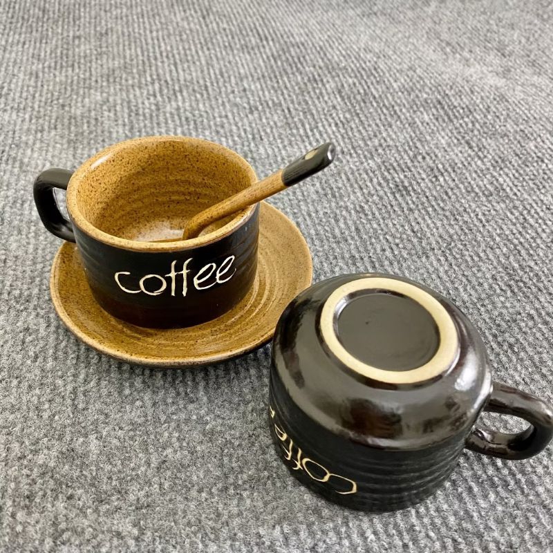 Cốc cà phê gốm Bát Tràng men đen khắc chữ coffee