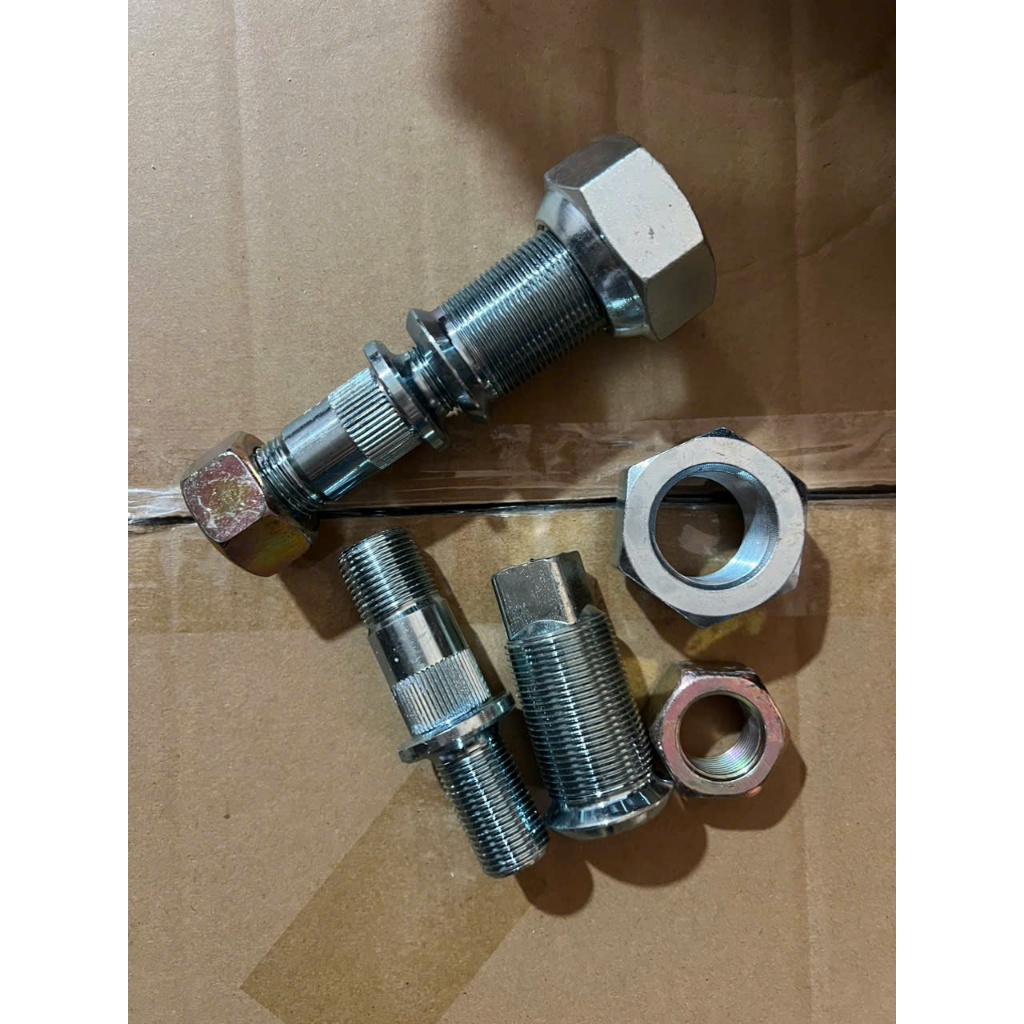 Tắc kê sau isuzu 1 tấn 9, xe tải QKR euro 2, euro 4