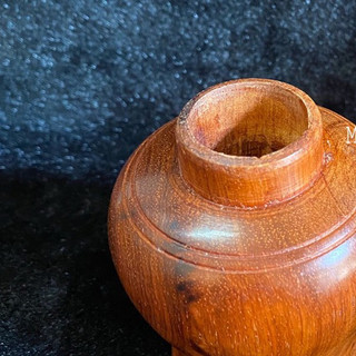 Lọ Tăm Gỗ Hương