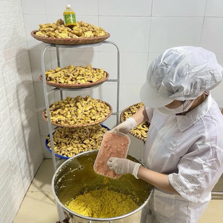 COMBO 4 CHAI CỐT GỪNG TRÀM  KHUYNH DIỆP  (chai  500ml) pha nước tắm ngâm chân giữ ấm