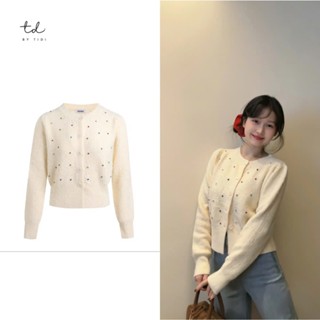  áo khoác cardigan len nữ mùa đông dài tay dáng ngắn cổ tròn cài khuy màu trắng be đính đá màu nổi bật tiểu thư 