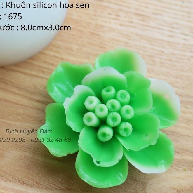 Khuôn silicon hoa sen 1675
