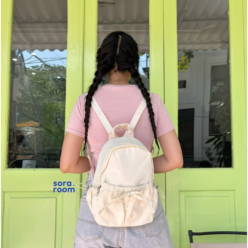 Sora Room Muffin Bag - Balo mini vải dù trượt nước coquette gắn nơ