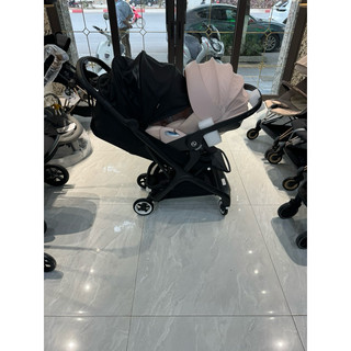 Xe đẩy du lịch gấp gọn Bugaboo Butterfly