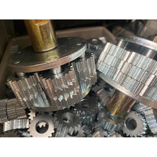 Bánh răng đánh rỉ máy kc 50
