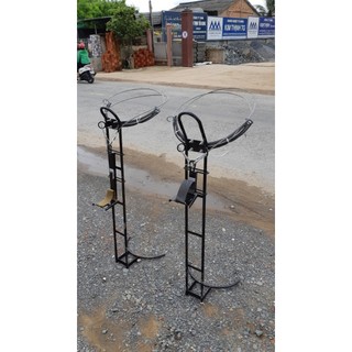 DỤNG CỤ LEO DỪA KIỂU ĐỨNG