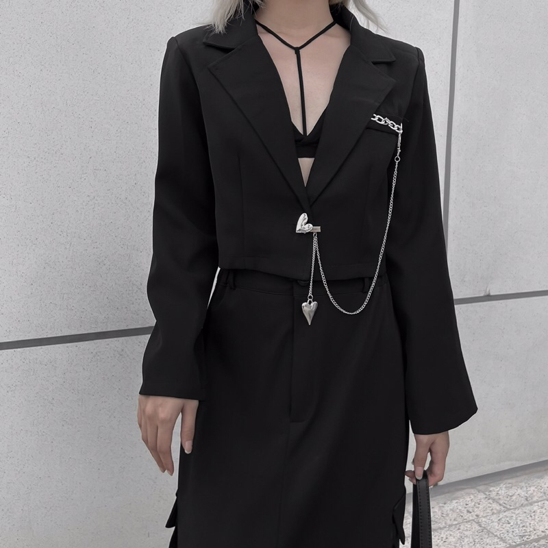 Áo vest crop có charm trái tim(AK512)