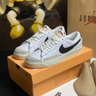 Giày thể thao Blaze black white low_Giày sneaker đen trắng cổ thấp phối đồ hot 2024