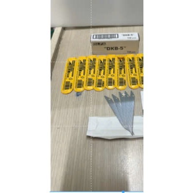 Lưỡi dao 30 độ nhỏ (9mm) nhật OLFA DKB-5