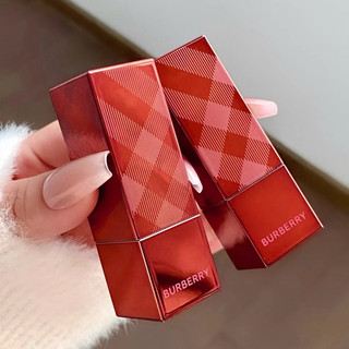 [Holiday Limited] Son Burberry Kisses Matte 93, 39 vỏ vàng/vỏ đỏ