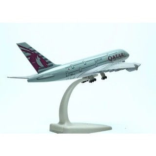 Mô hình máy bay tĩnh  Qatar A380 20cm Qatar