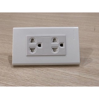 Ổ cắm đôi 3 chấu panasonic