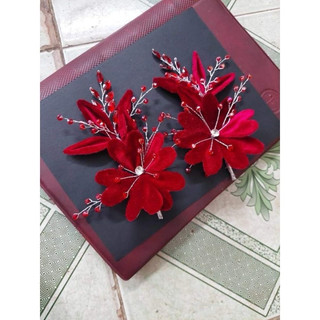 các mẫu cài tóc đỏ cô dâu( 2 cài )