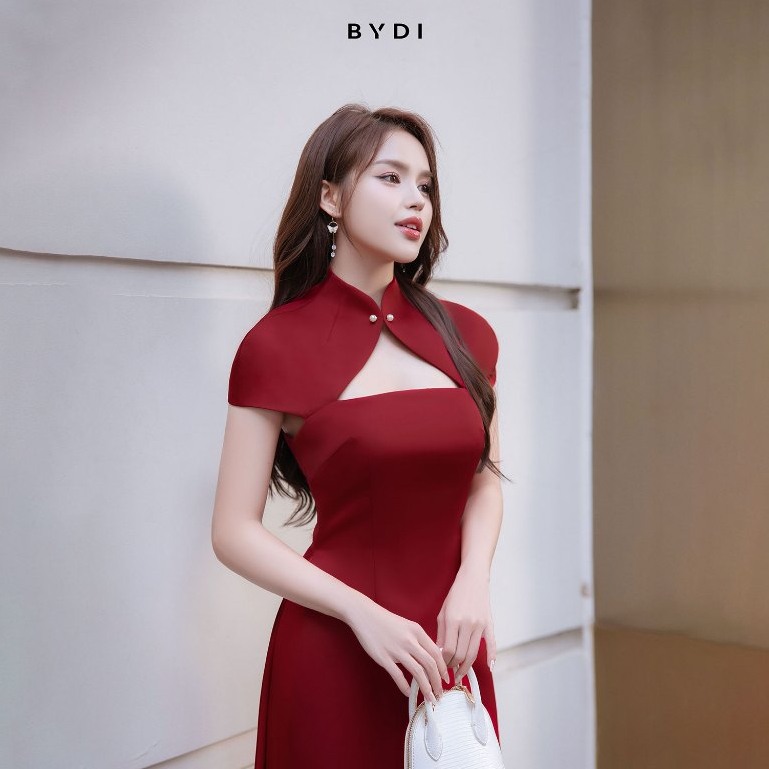 [BYDI DESIGN] Áo dài Tố Đan | Bộ Áo Dài Cách Tân Phối Choàng Đính Ngọc Màu Đỏ Sang Trọng Quý Phái