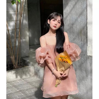 Váy babydoll trễ vai tay bồng điều chỉnh dây màu Hồng san hô vải organza hàng 3 lớp may kĩ