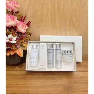 Set Ohui Extreme White MelaToning Dark Spot Ampoule Essence