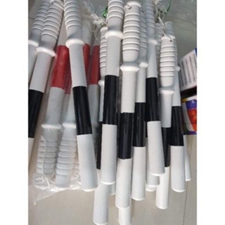 Gậy chỉ huy điều tiết giao thông bằng nhựa, hai màu (1 cái)