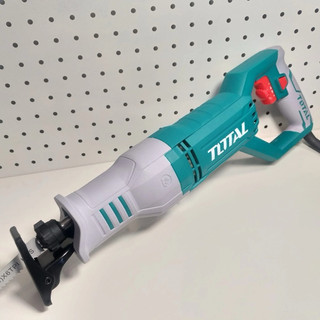 TOTAL Máy cưa kiếm 750W TS100806 & TS100756