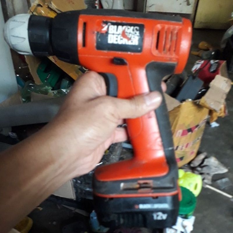 Khoan pin trượt Black & Decker và vỏ pin 12V máy mĩ