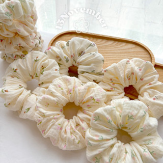 [SIÊU TO] Scrunchies Cột Tóc Vải Xô Muslin Hoạ Tiết Hoa Nhí Vintage Size Lớn Xinh Xắn Dễ Thương Phồng To Hot Trend