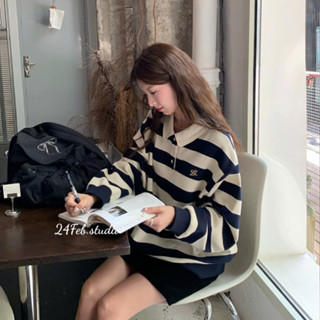 Áo polo nỉ nữ kẻ sọc dài tay thêu ngực phong cách unisex Hàn Quốc 24Febstudio APN47