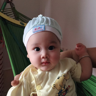mũ che thóp hở cho bé sơ sinh