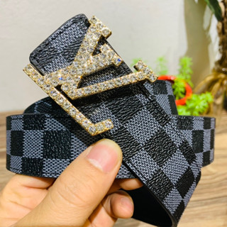Thắt lưng nam LV, dây lưng nam cao cấp, mặt kim loại nguyên khối đính đá trẻ trung lịch lãm