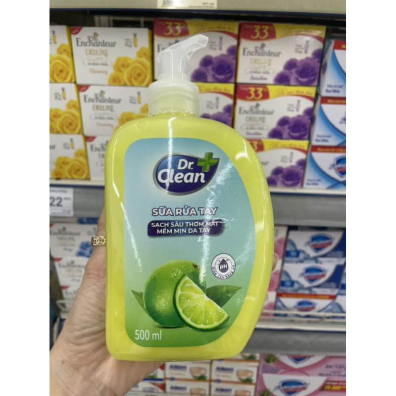 Nước rửa tay Dr. Clean 500ml hương Chanh (Combo 02 chai tặng 01 BCĐR Nine Clean)
