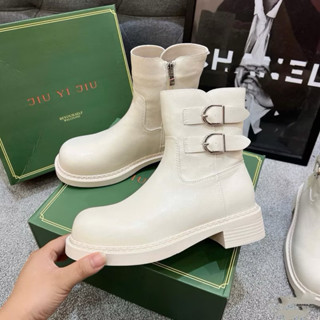  Boot lửng đai da mềm khoá cạnh gót vuông qccc fullbox  sẵn ship  