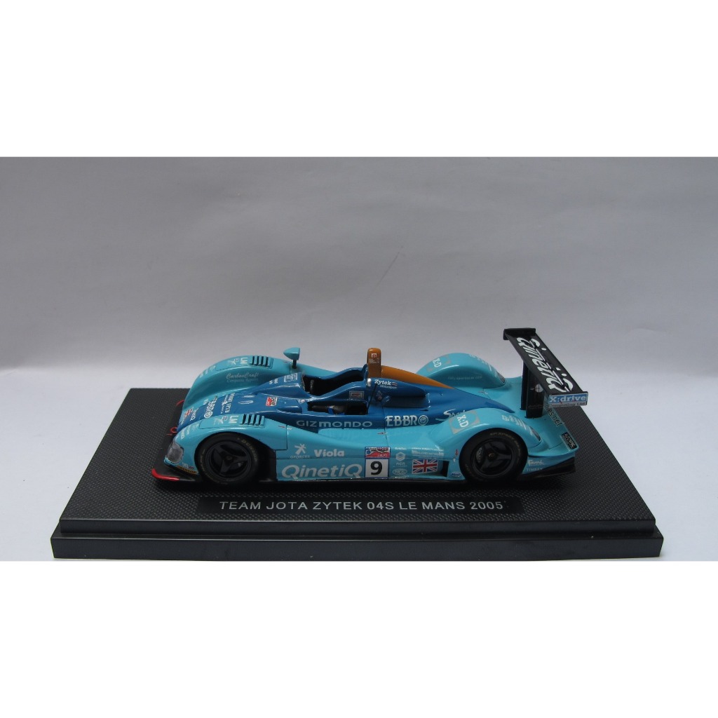 Mô hình xe Ebbro Team Jota Zytek 04S Le Mans 2005 1:43. Hộp hơi cũ
