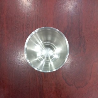 Chén inox dùng trong y tế