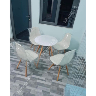 Ghế eames chân gỗ sồi