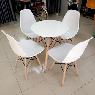 Ghế eames chân gỗ sồi
